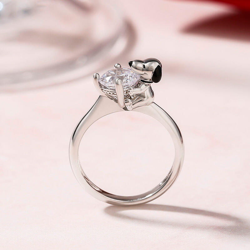Anillo de Snoopy con diamante - SnoopRing™