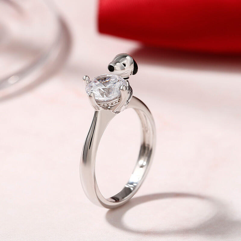 Anillo de Snoopy con diamante - SnoopRing™